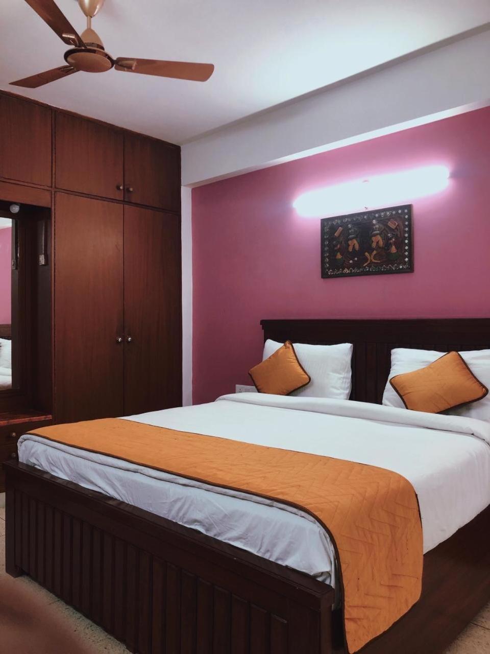 Awasthi Kozi Stays B&B - Closest To Vfs New Delhi Exteriör bild